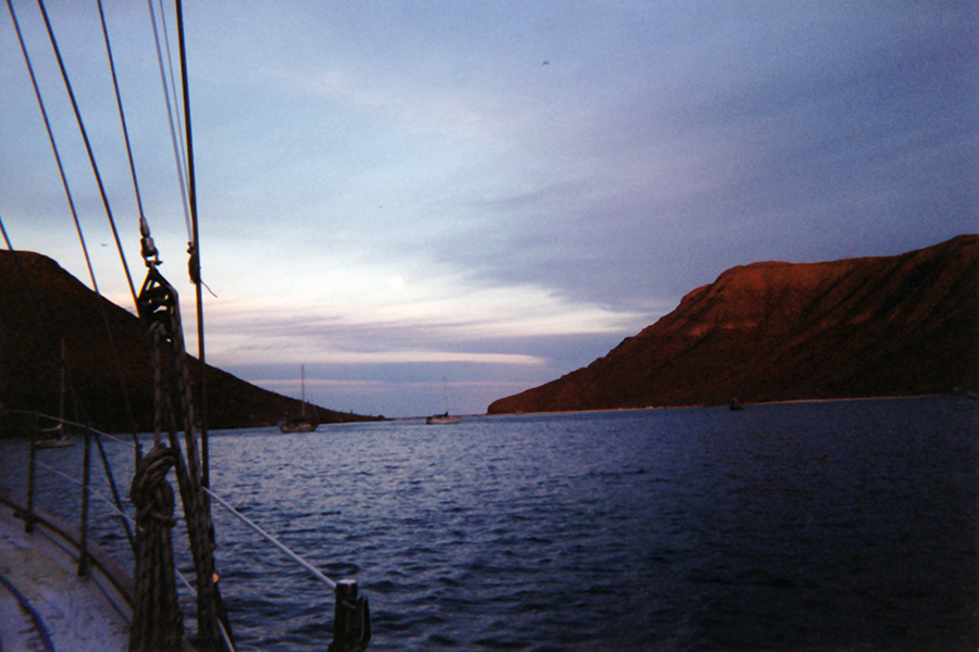 Moonrise Over Coleta Partida